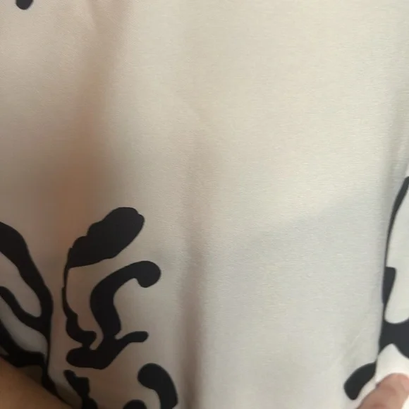 🔥NWOT Coral reef pant set black and cream. Size small p2p 20'' - Picture 9 of 9